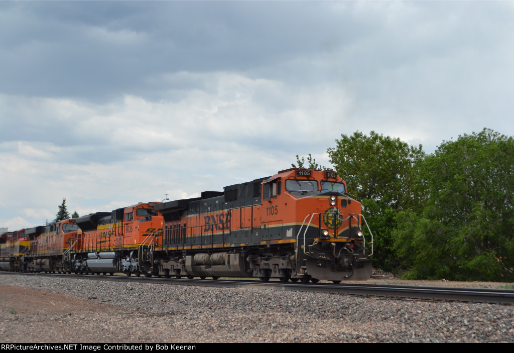 BNSF 1105